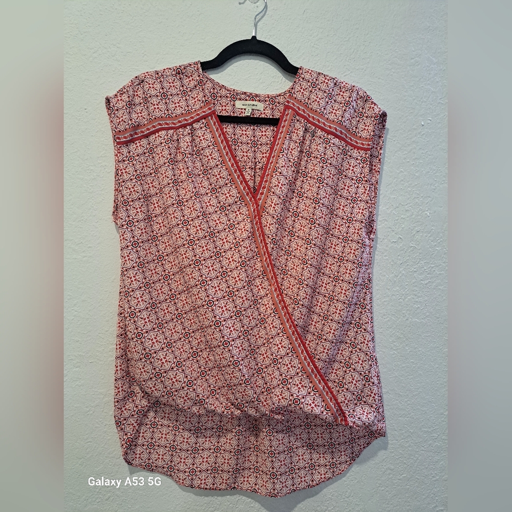 Max Studio Red and White Geometric Blouse